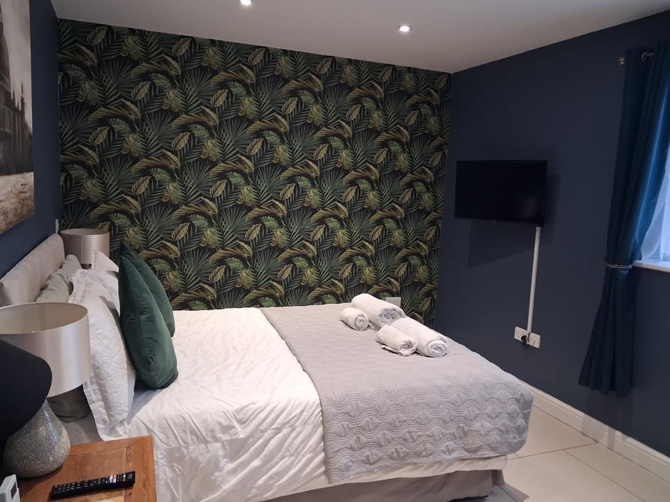 Suite near City, Science Park & Marshalls and close to Riverside walks Apartment in Cambridge