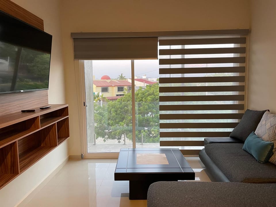 TV and multimedia, Balcony/Terrace, Living room