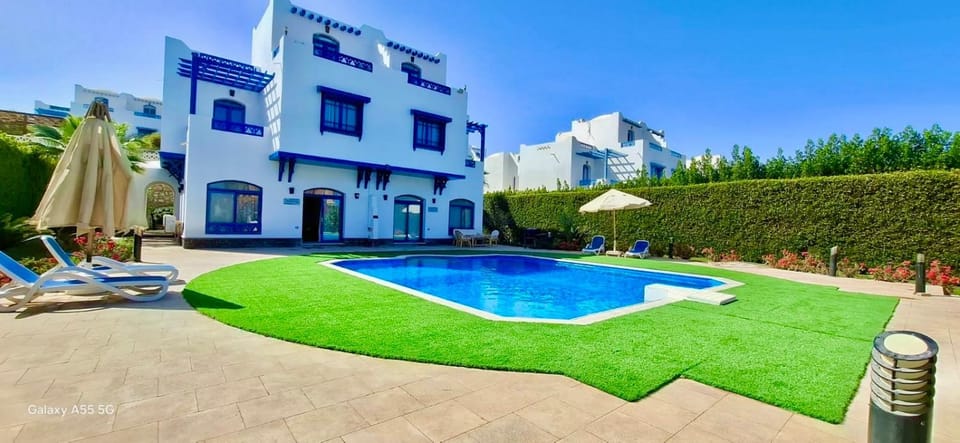 Luxury 8BR Villa with seaview and private pool in Hurghada Villa in Hurghada