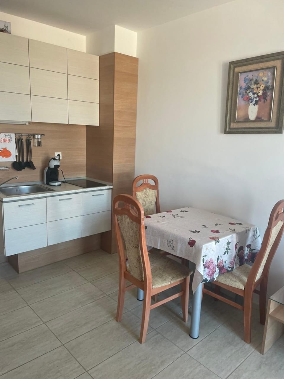 Coffee/tea facilities, Kitchen or kitchenette