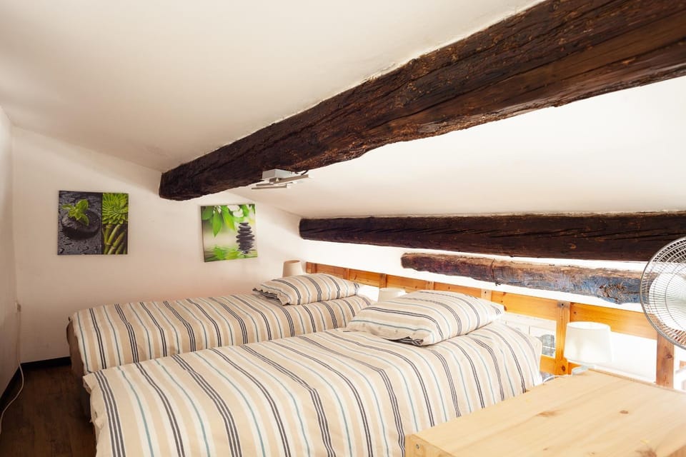 Property building, Living room, Bedroom