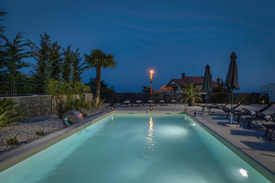 Night, Natural landscape, Pool view, Swimming pool, sunbed
