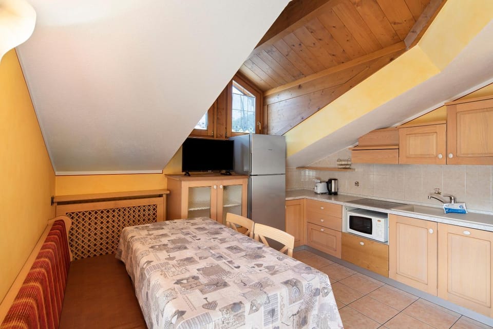 Property building, Living room, Bedroom