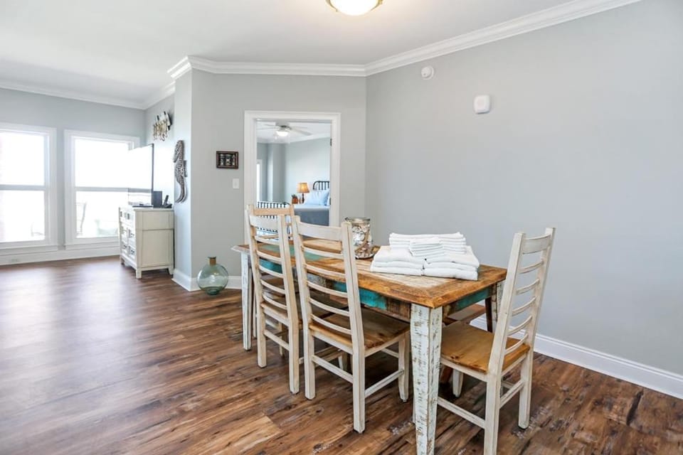 Paradise Shores 403 Sunset Paradise by Pristine Properties Vacation Rentals Apartment in Mexico Beach