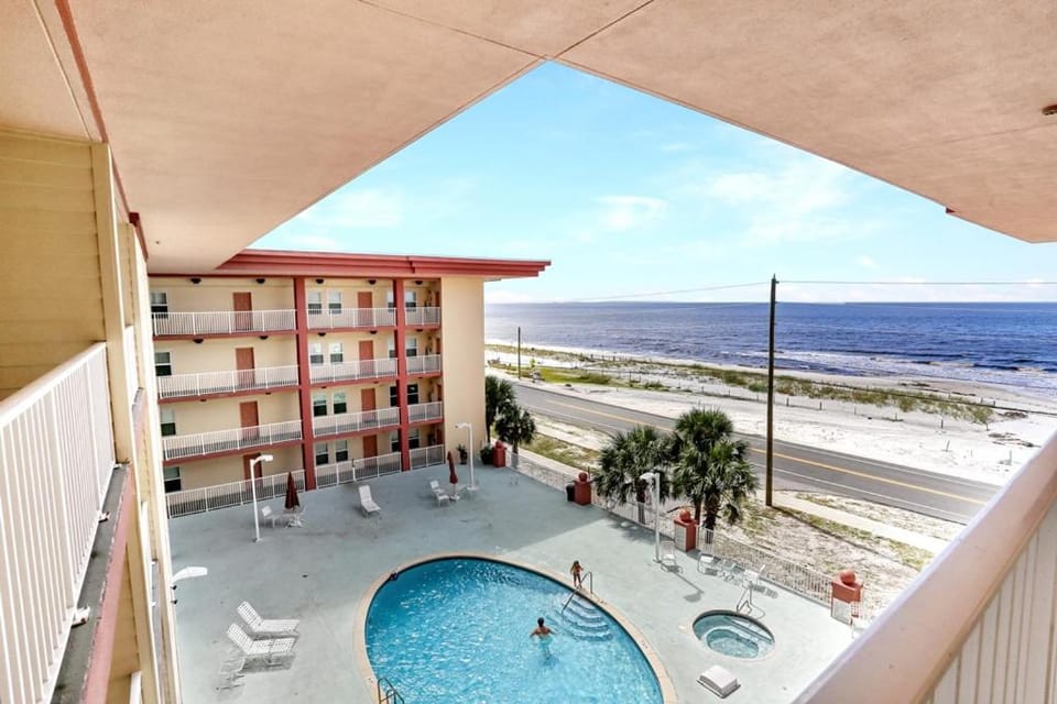 Paradise Shores 403 Sunset Paradise by Pristine Properties Vacation Rentals Apartment in Mexico Beach