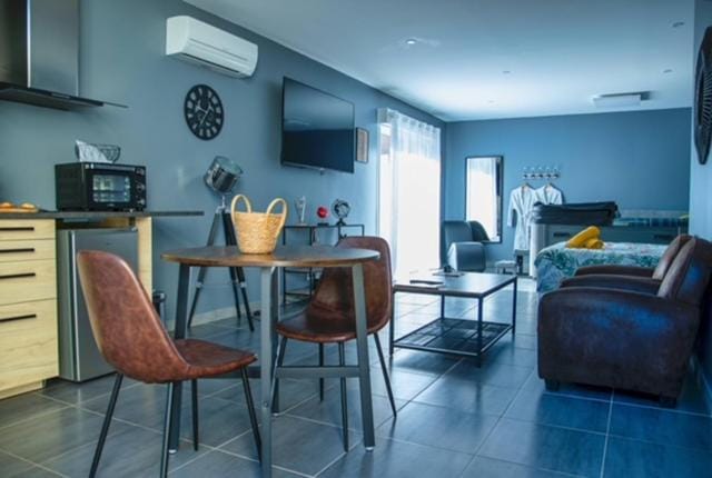Love Room - La Parenthèse Apartment in Gignac