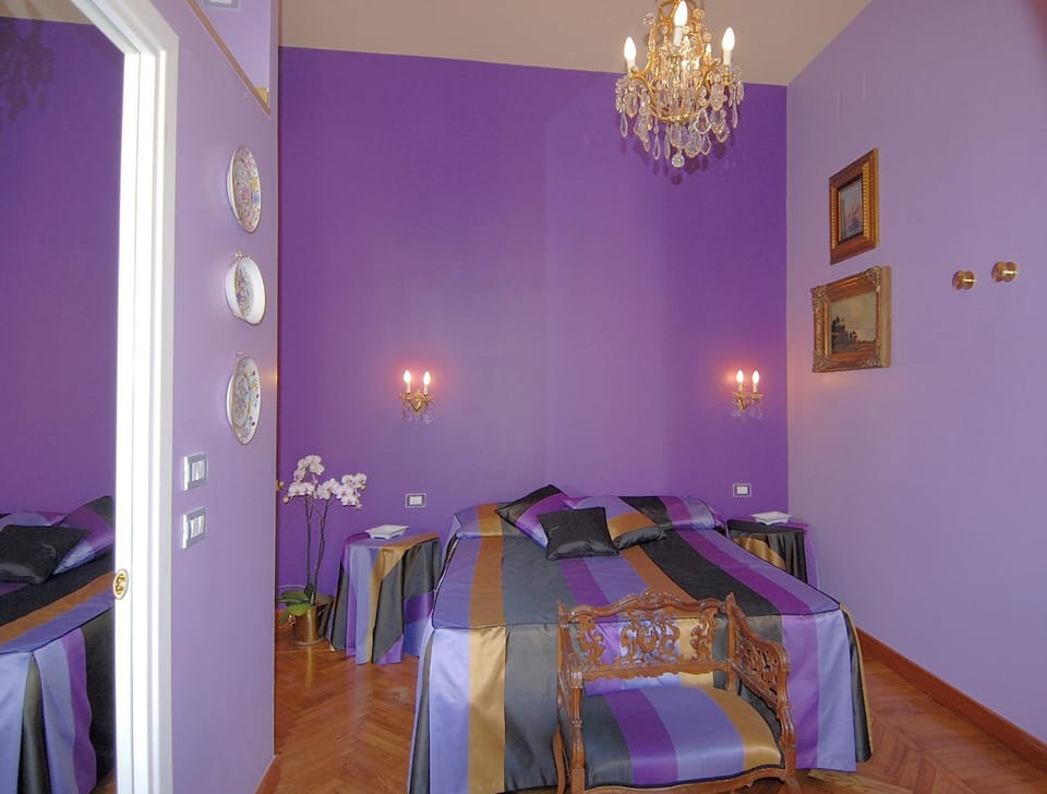 Decorative detail, Bedroom