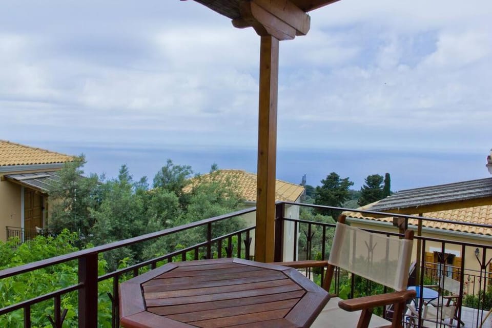 View (from property/room), Balcony/Terrace, Sea view