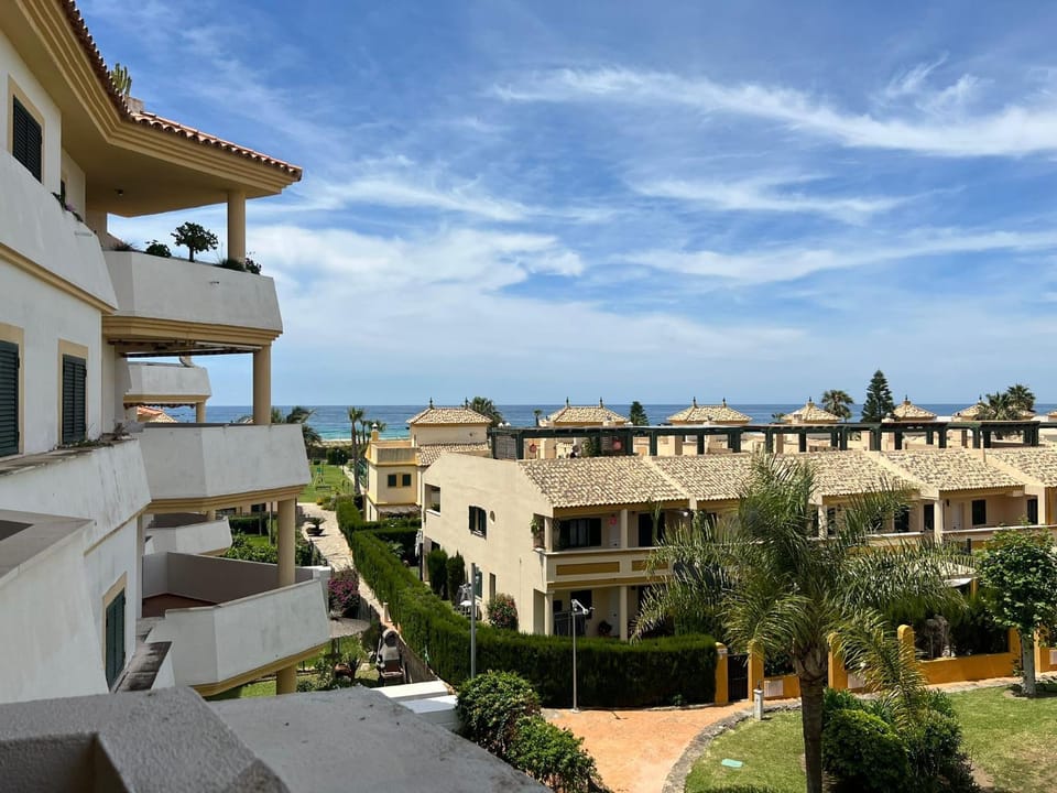 Mar de Plata Donkey - Piscina, parking, Atlanterra Apartment in Costa de la Luz