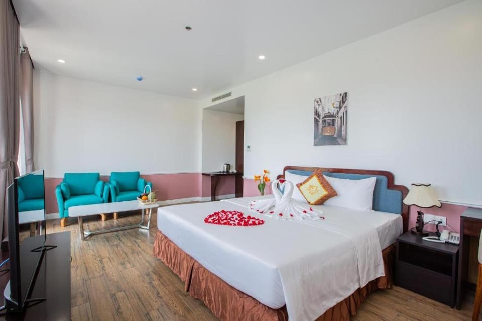 Bed, Living room