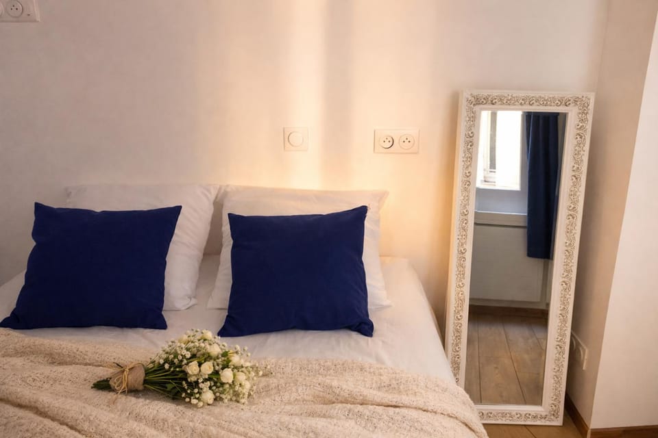 Bed, Night, Bedroom