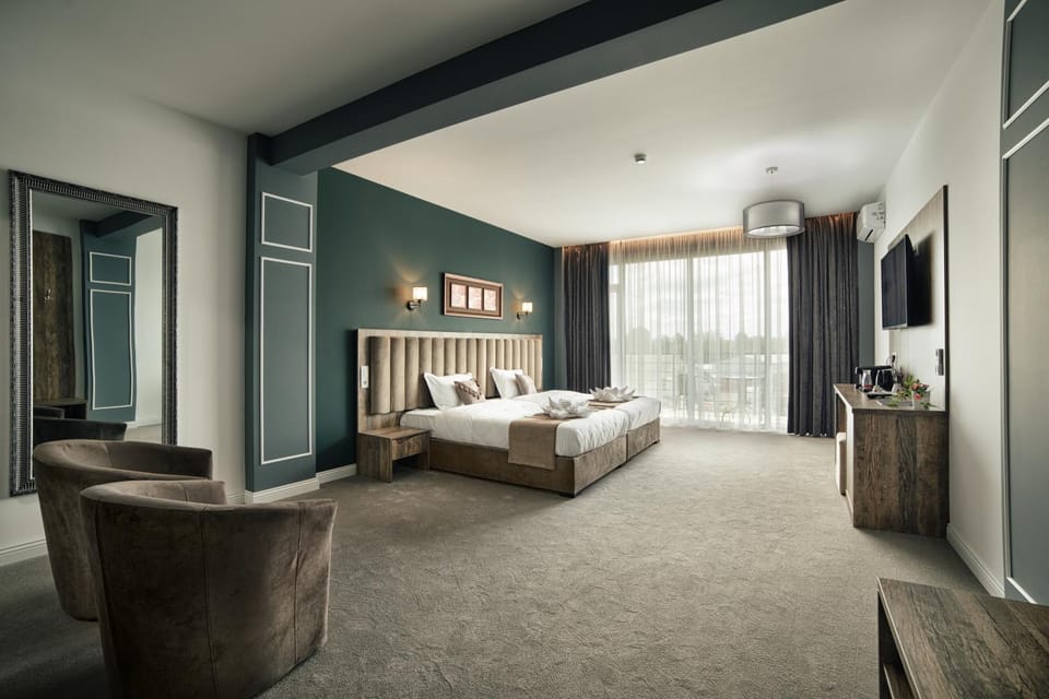 Bed, Photo of the whole room