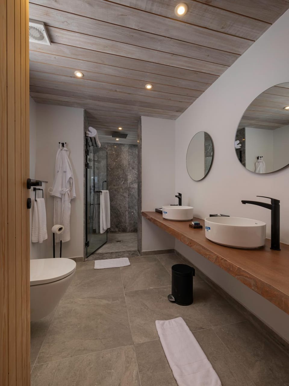 Shower, Bathroom, towels