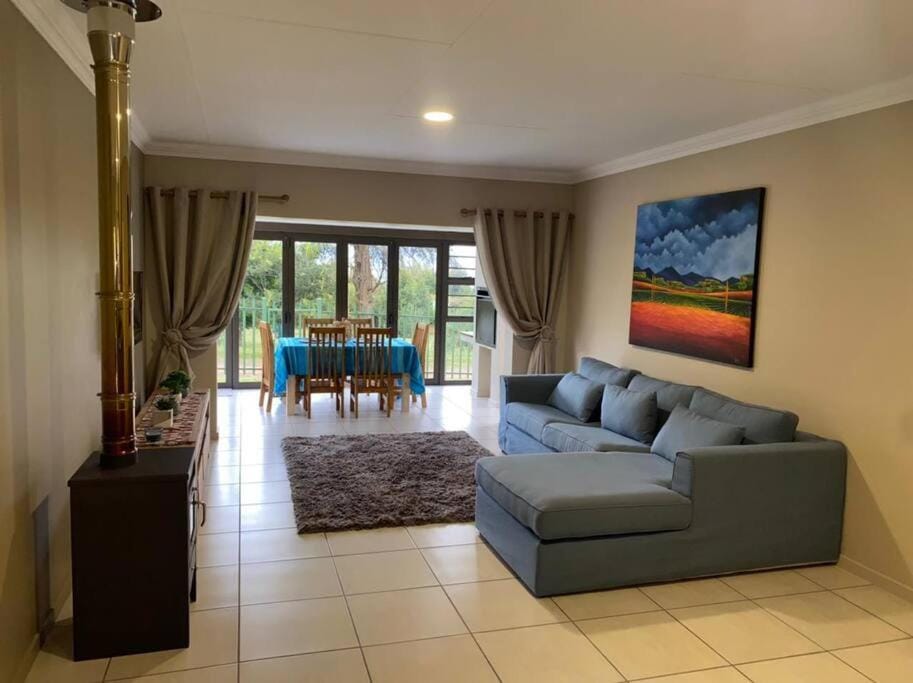 Gable Cottages No.4 Clarens Apartment in South Africa