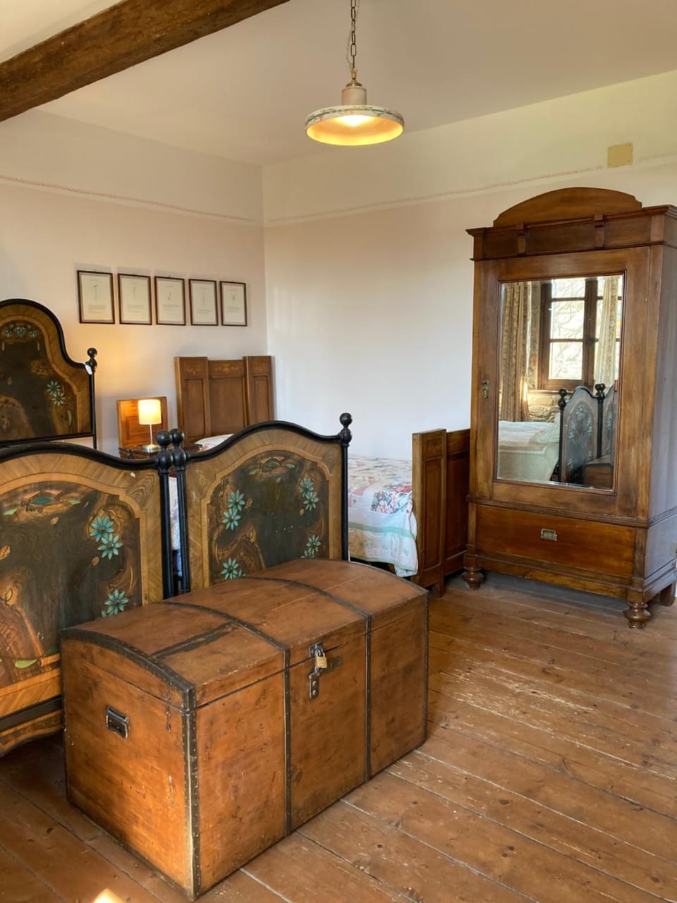 Bed, Bedroom