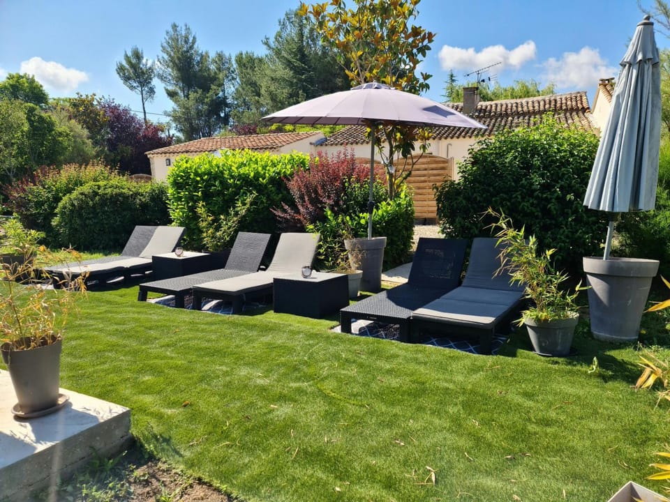 Garden, Garden view