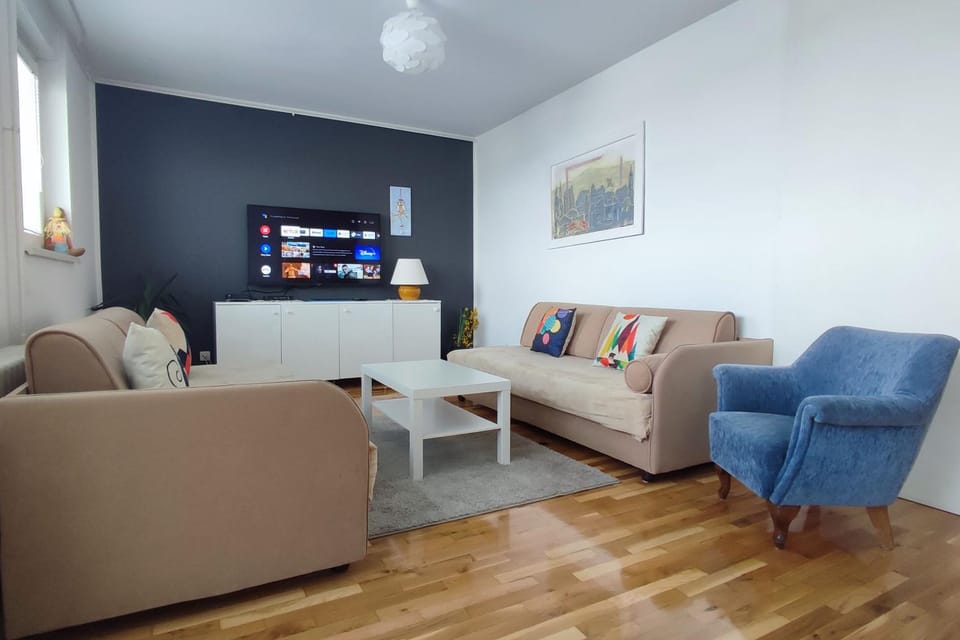 TV and multimedia, Living room