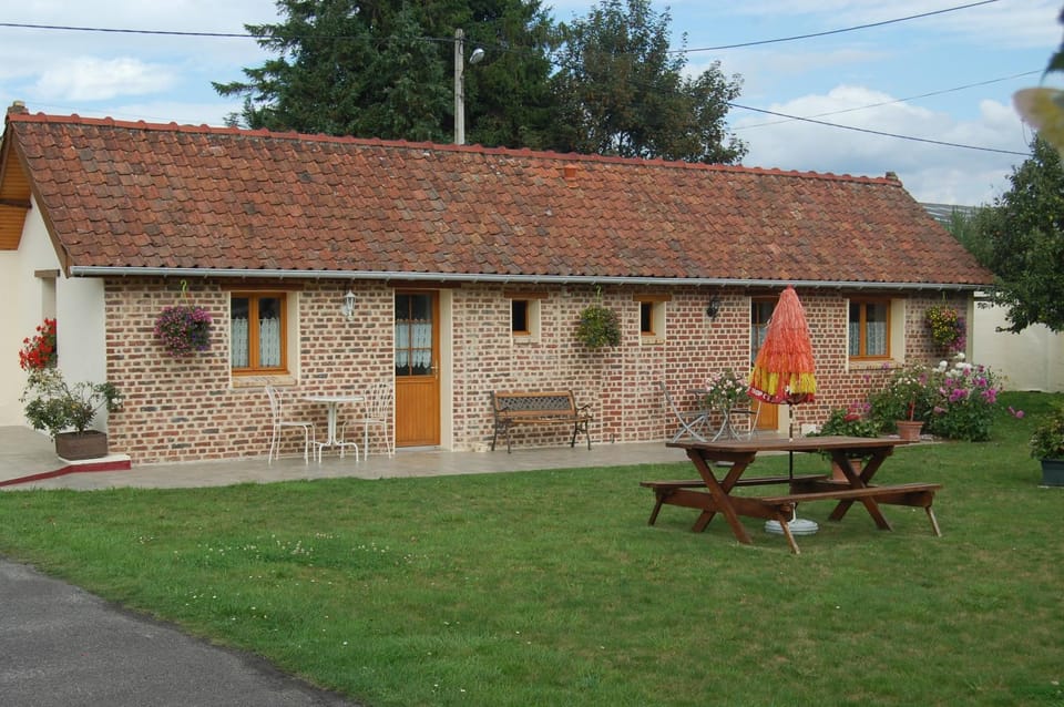 Au Clos du Logis Bed and Breakfast in Hauts-de-France