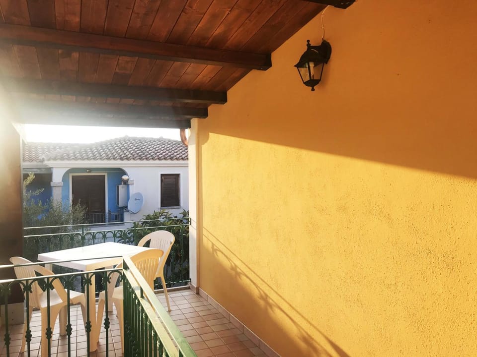 Melo Beach Apartments Apartment in Sardinia