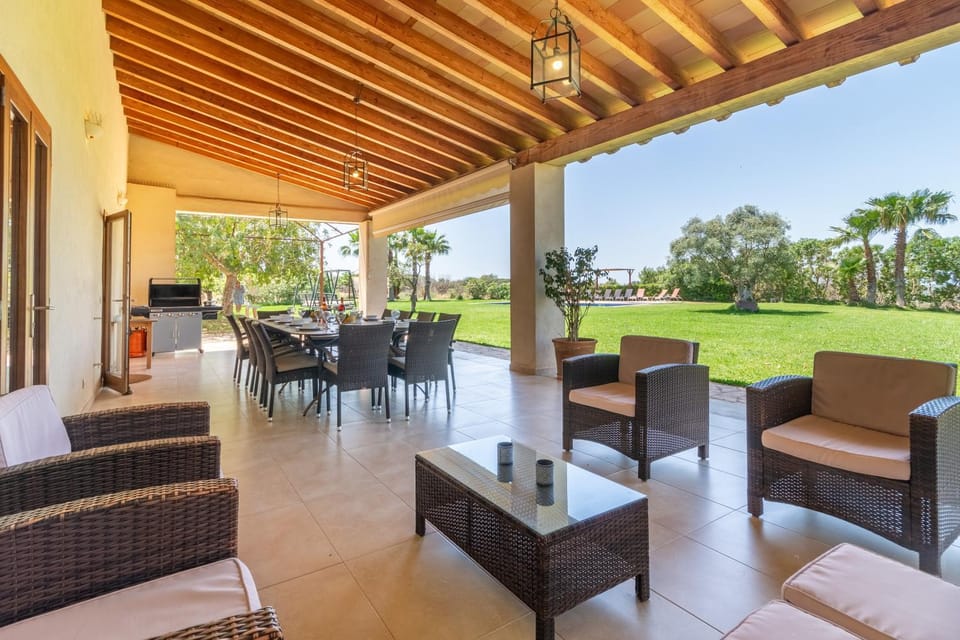 BBQ facilities, Balcony/Terrace