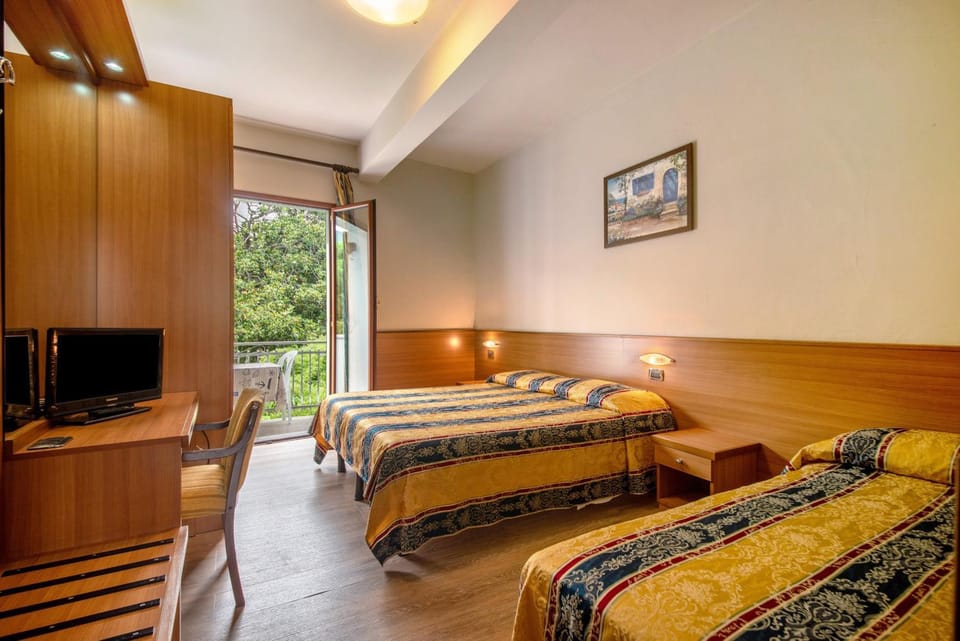 Property building, Living room, Bedroom