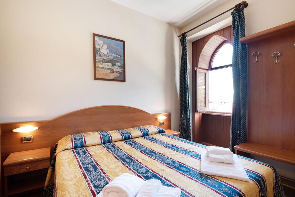 Property building, Living room, Bedroom
