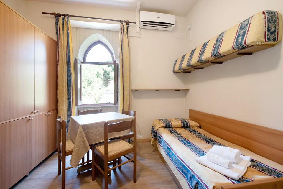 Property building, Living room, Bedroom