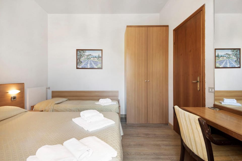 Property building, Living room, Bedroom