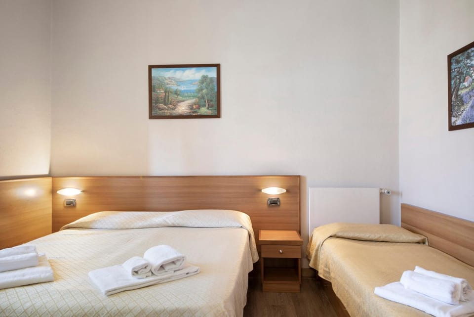 Property building, Living room, Bedroom