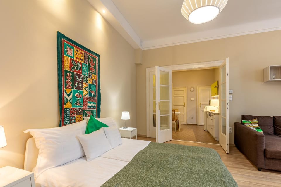 ORANGEHOMES One Bedroom Comfy Apartment Apartment in Budapest