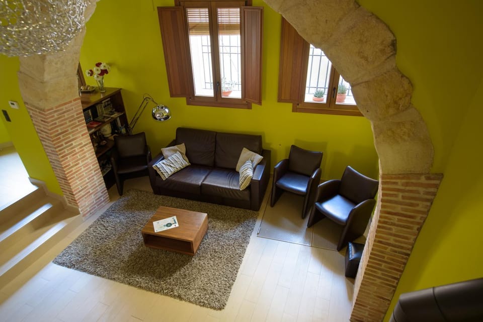 Communal lounge/ TV room, Living room