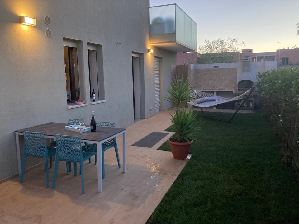 Patio, Garden