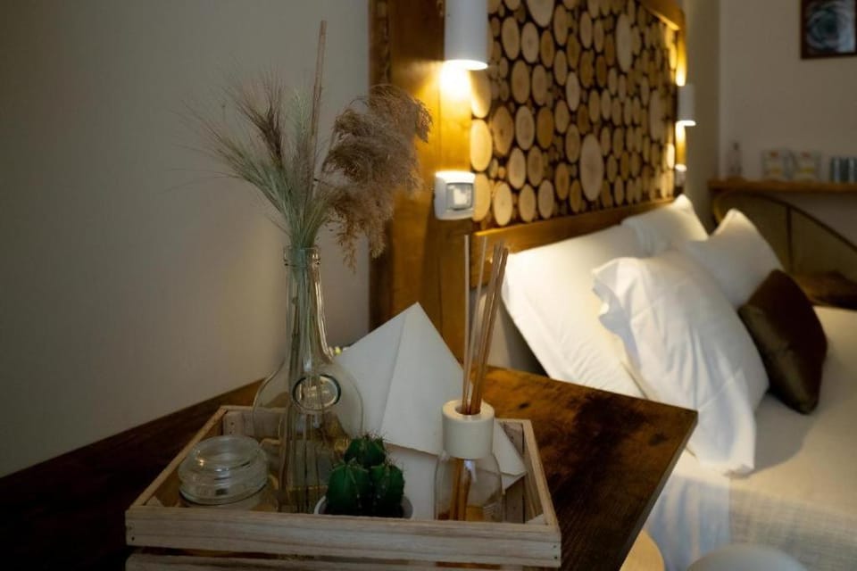 Adventor Eco-Suites Bed and Breakfast in Rome