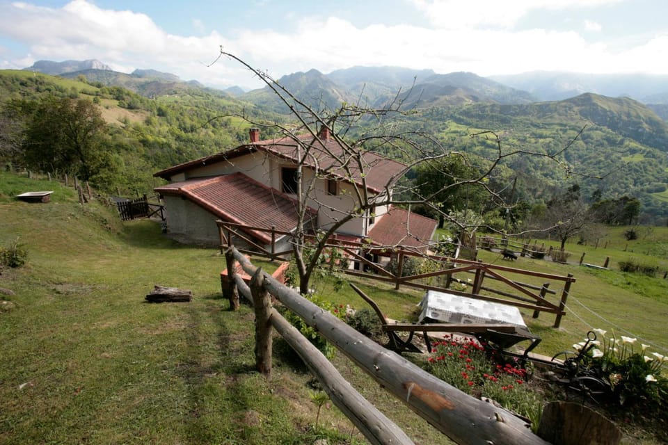 Casa Campu 2 House in Asturias