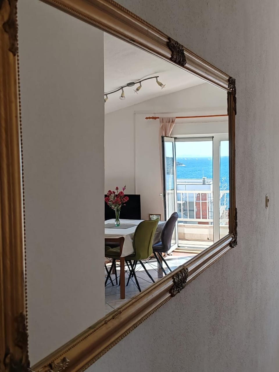 TV and multimedia, Balcony/Terrace, Living room, Dining area, Sea view
