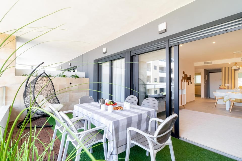 Patio, Balcony/Terrace, Balcony/Terrace, Dining area