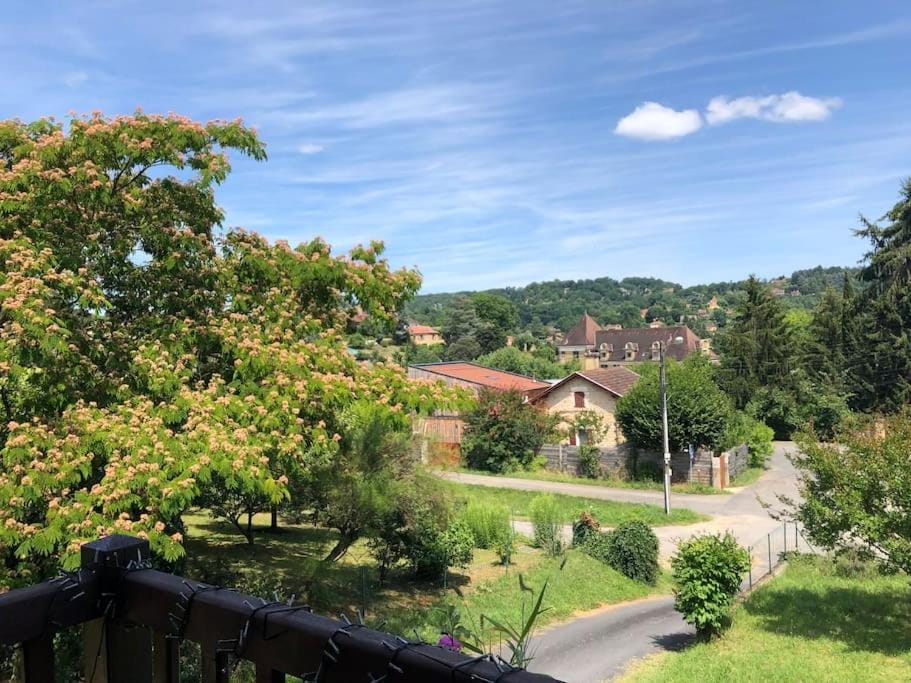 La Boetienne Appartement jardin à Sarlat House in Occitanie
