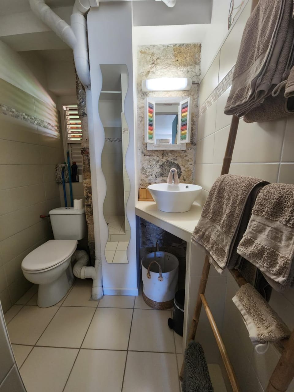 Studio face à la mer au pied de la Marina Apartment in Sainte-Anne