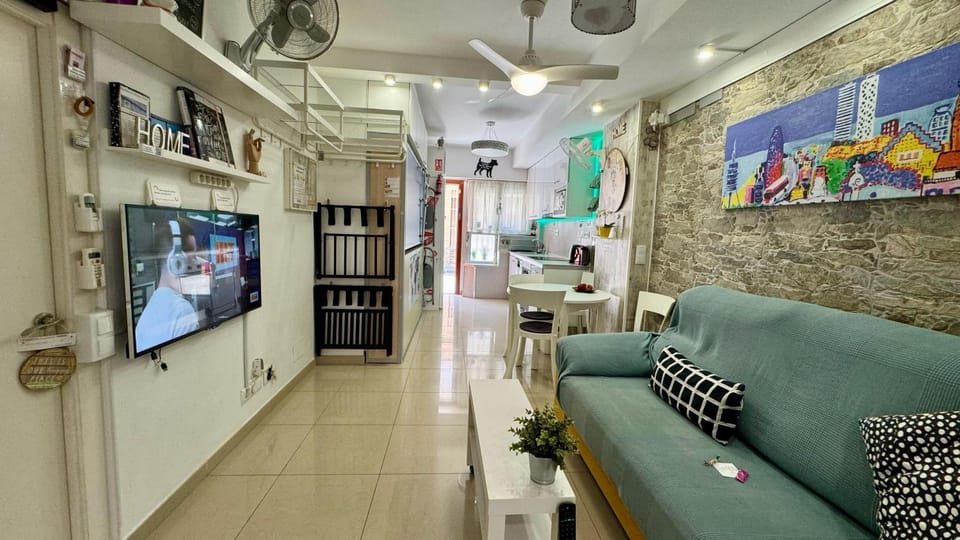 Bed, TV and multimedia, Living room, kitchen