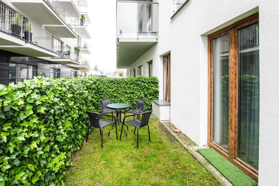 Property building, Patio, Garden, Garden view