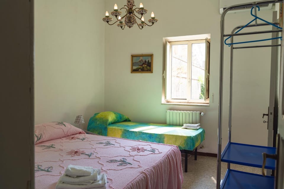 Decorative detail, Bedroom