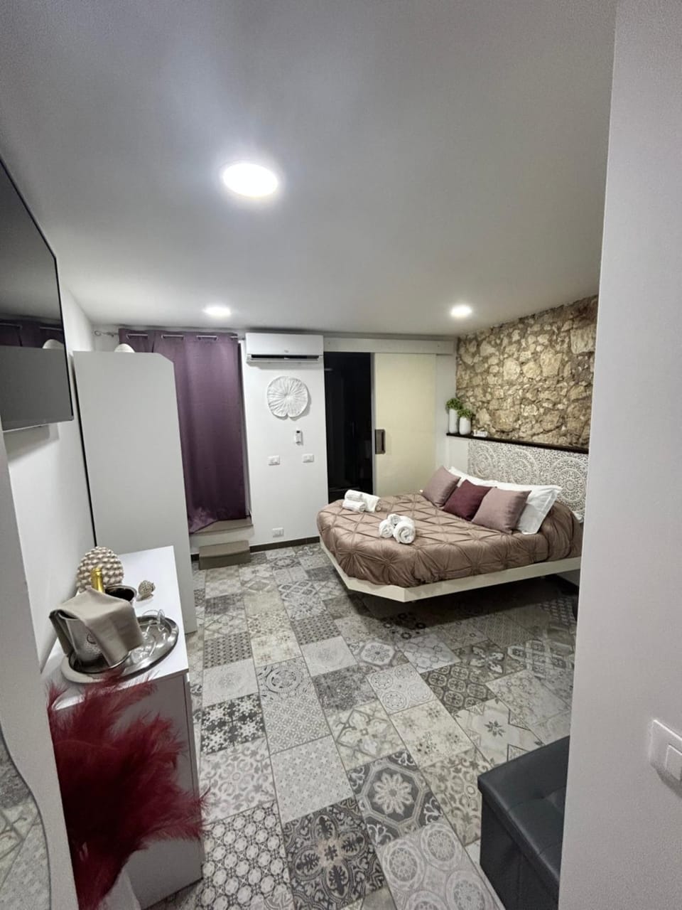 Brimiky House Apartment in Syracuse