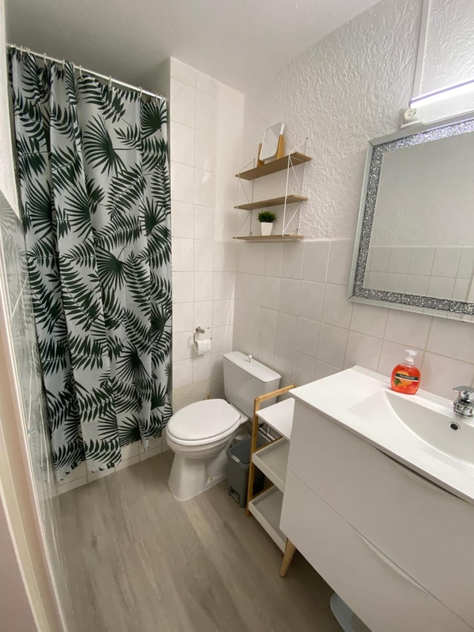Superbe Apt, 250m plage du môle, clim, parking Apartment in Agde