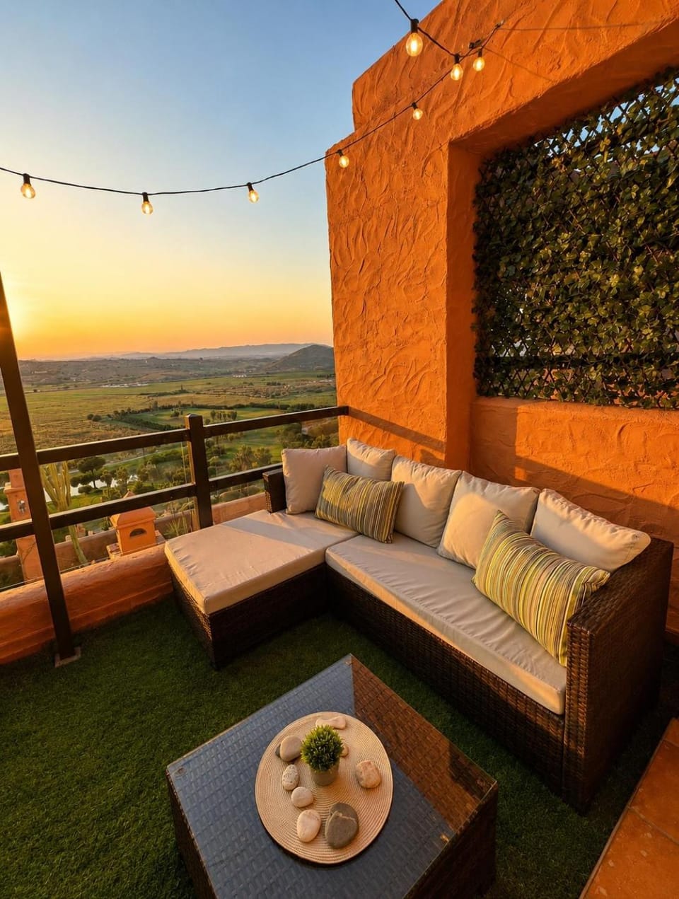 Magnificent apartment Mar'y'Golf with SPECTACULAR VIEW! High-speed internet, Remote Work Apartment in Andalusia
