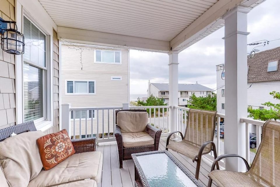 Tower Shores -- 39562 Admiral #2 House in Sussex County