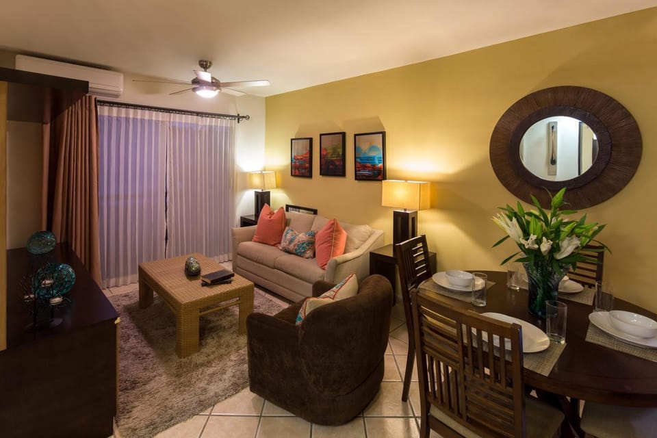 TV and multimedia, Living room, Dining area