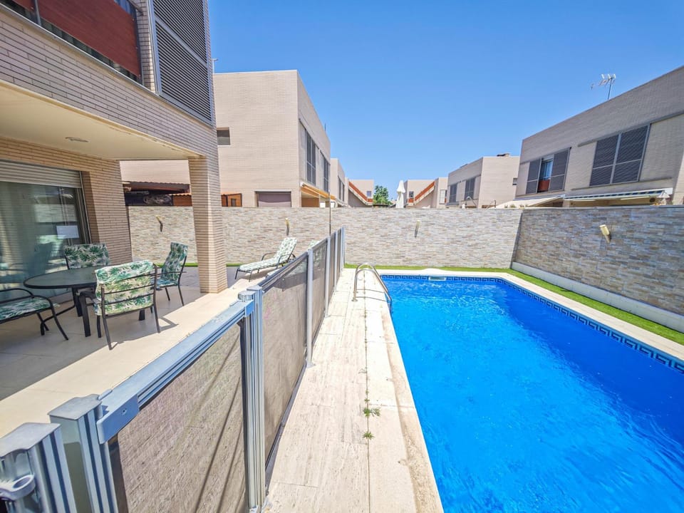 LITORAL COSTA DORADA - MAS D'EN REIG Only families Villa in Cambrils