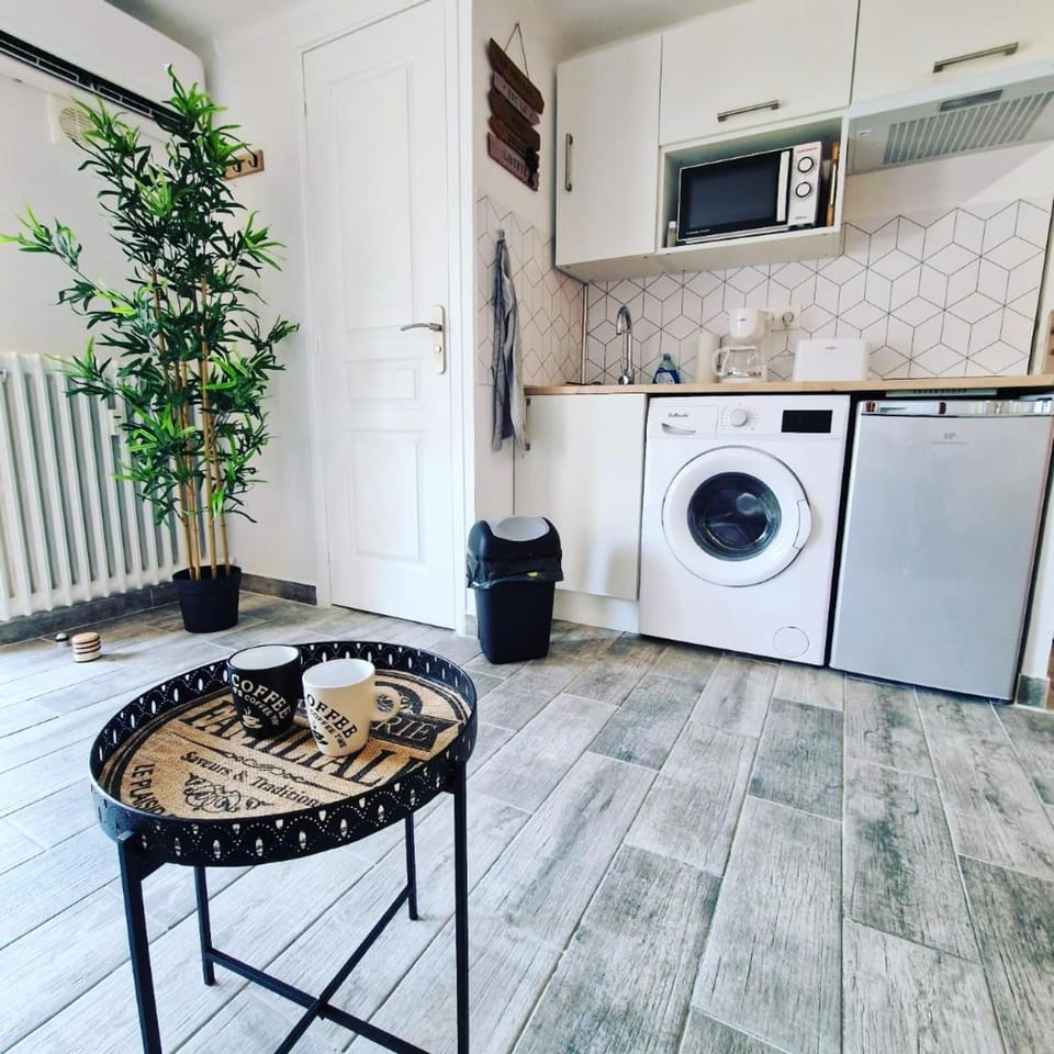 STUDIO SUNSET Apartment in Sausset-les-Pins