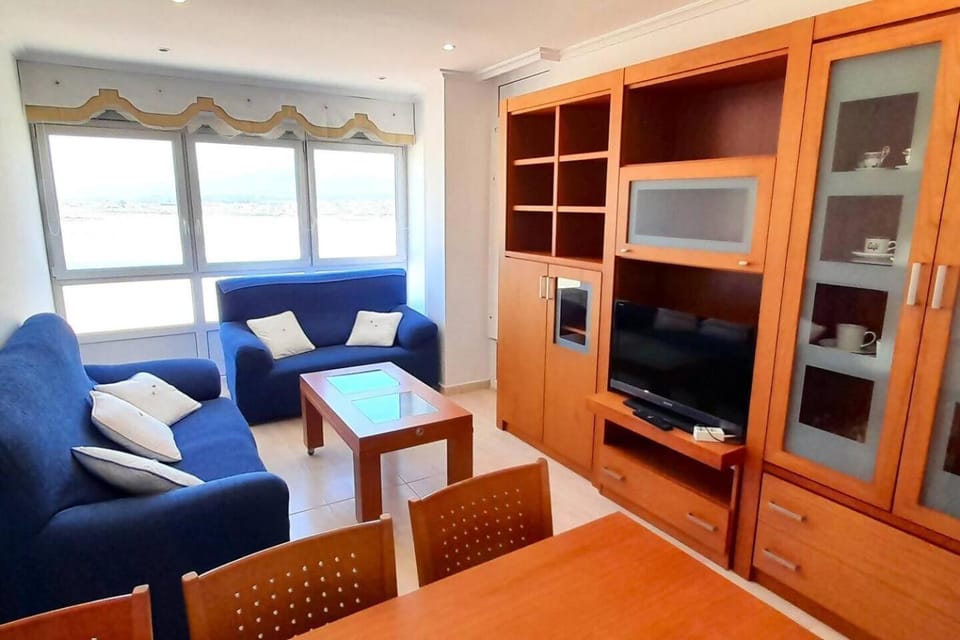 Primera línea con vistas al mar, piscina y parking Apartment in Foz