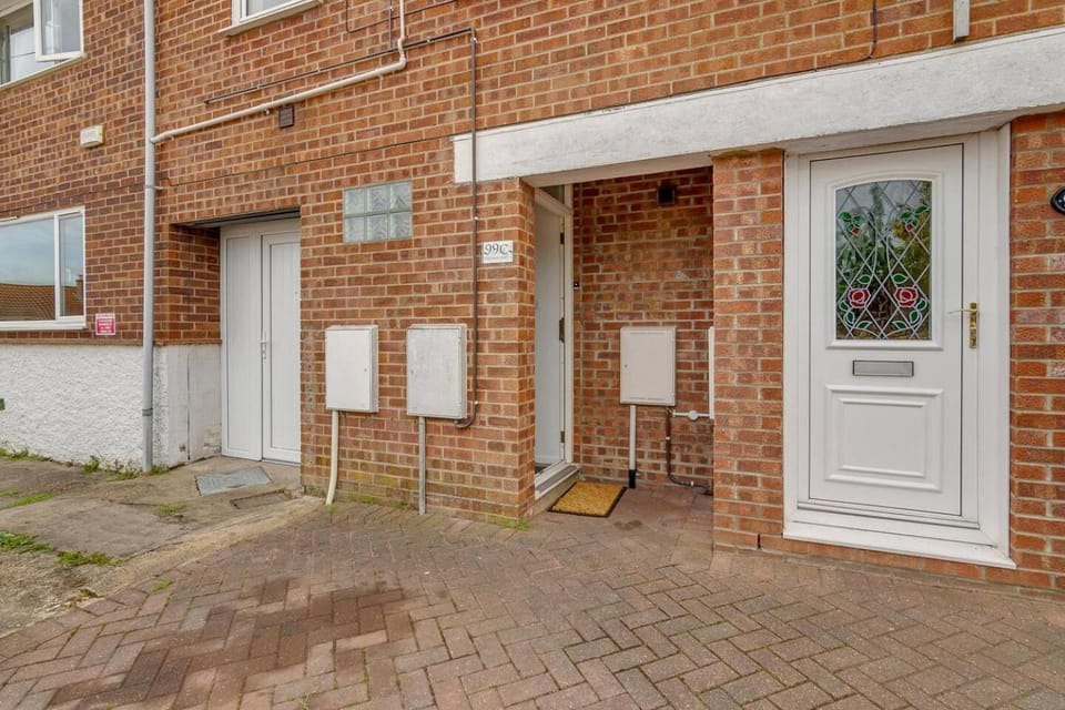 Team-Friendly Stay Near Wensum Park with Parking Apartment hotel in Norwich